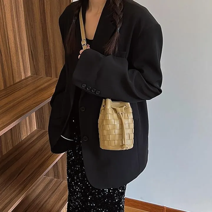 Bucket Bags for Women, Mini Drawstring Hobo Bucket Handbags Tote Crossbody Bag, Small Leather Bucket Purses for Women (Khaki)