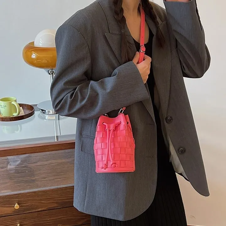 Bucket Bags for Women, Mini Drawstring Hobo Bucket Handbags Tote Crossbody Bag, Small Leather Bucket Purses for Women (Pink)