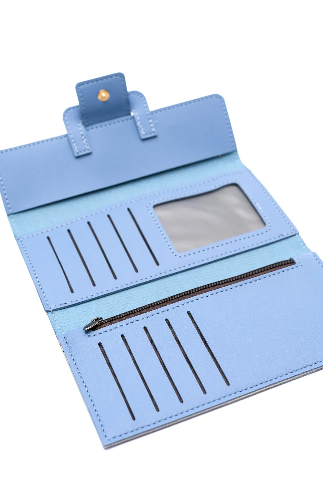 Hello Spring Oversized Wallet in Light Blue - 8/7/2023