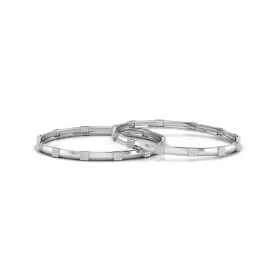 Sleek Design Silver Bangle
